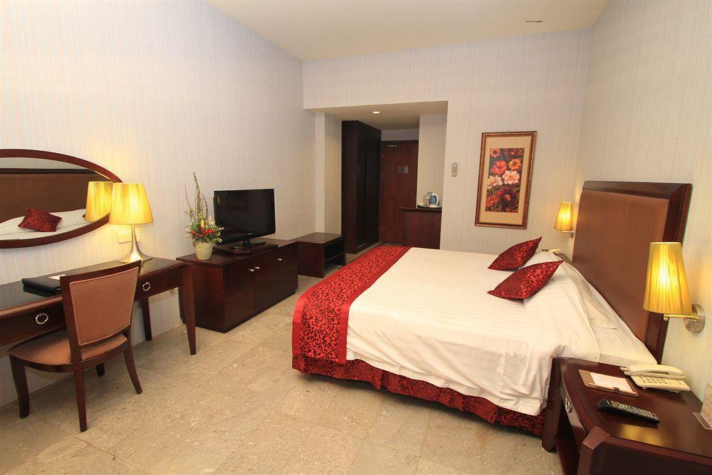 Crown Vista होटल 4*